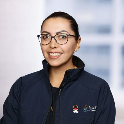 September 2022 - Java Champion Ixchel Ruiz logo