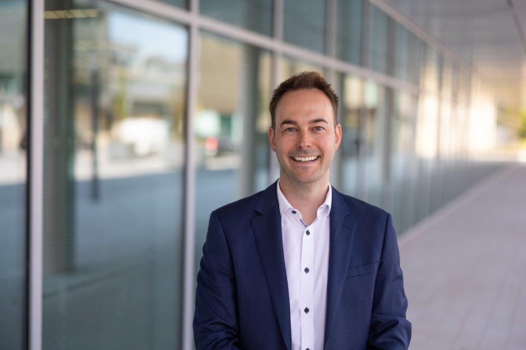 Research Seminar: Prof Jens Roehrich logo